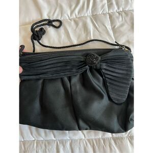Black shoulder purse fancy prom style with bow and rose detail evening purse